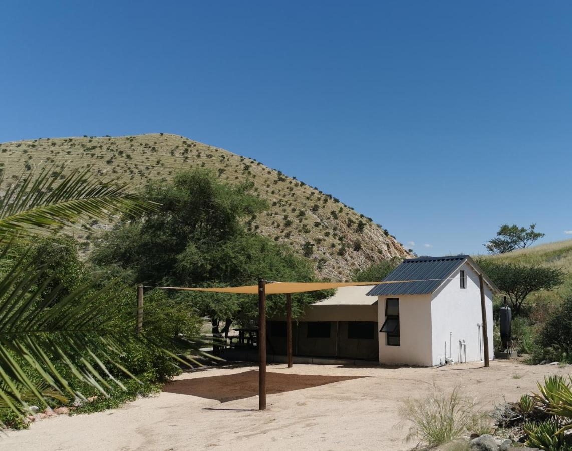 Achab Self Catering Tent Usakos Екстер'єр фото