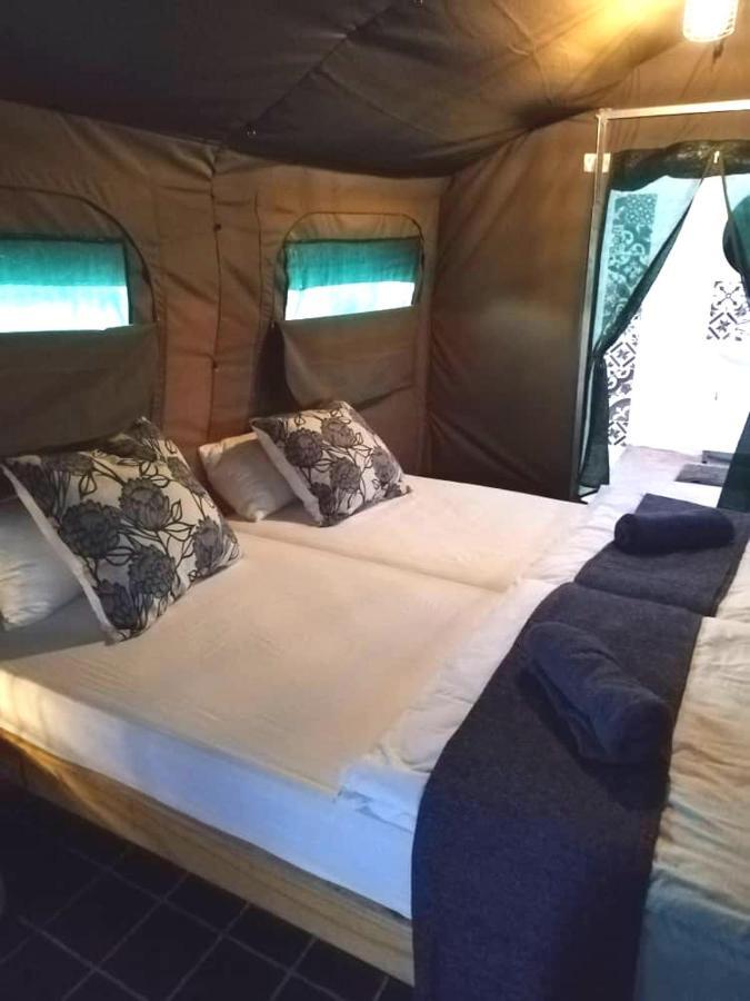 Achab Self Catering Tent Usakos Екстер'єр фото