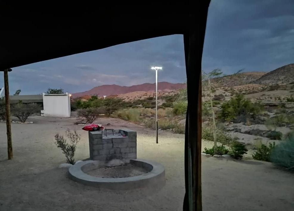 Achab Self Catering Tent Usakos Екстер'єр фото